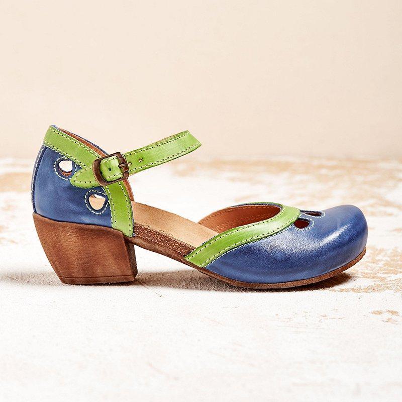 Amalia | Sandals With Low Heel